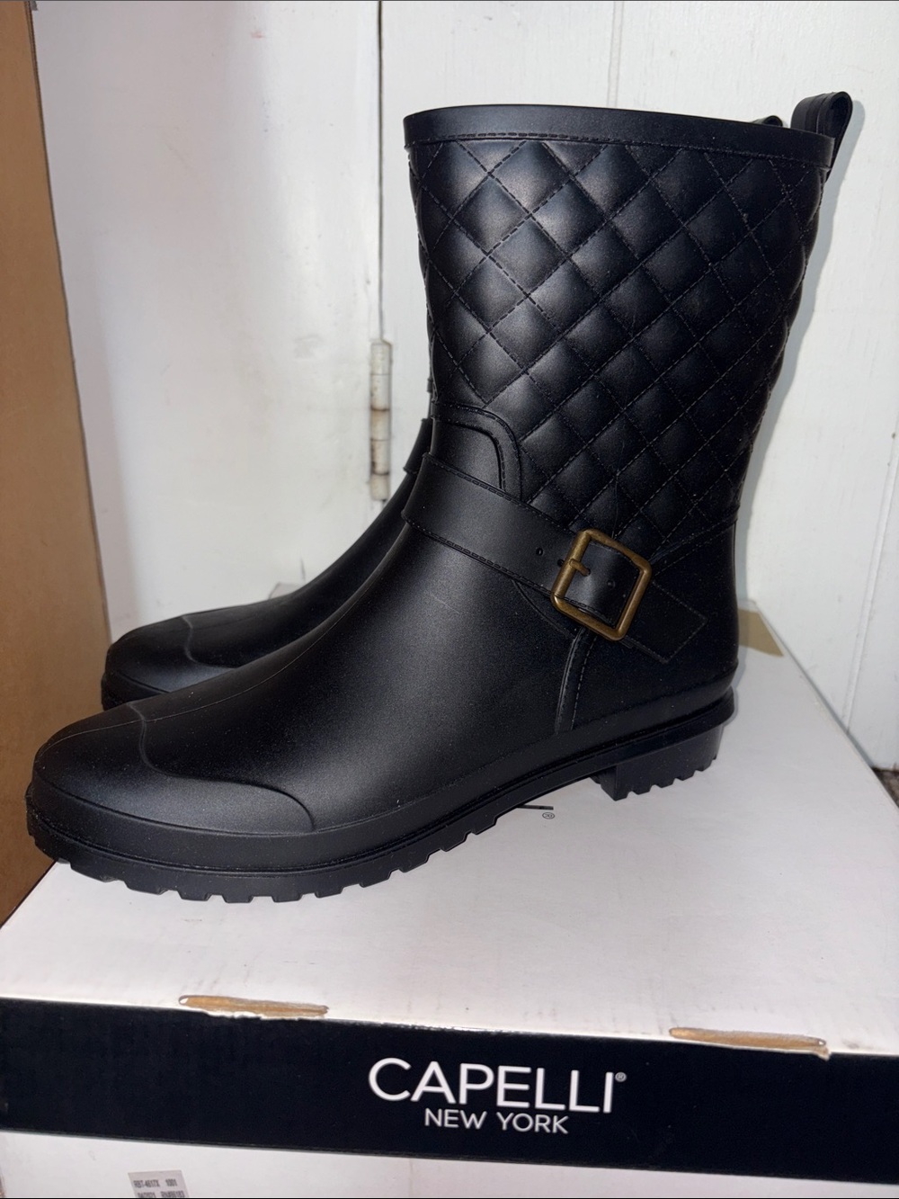 Capelli New York Women’s Black Quilted Mid-Calf Rain Boots size 11
